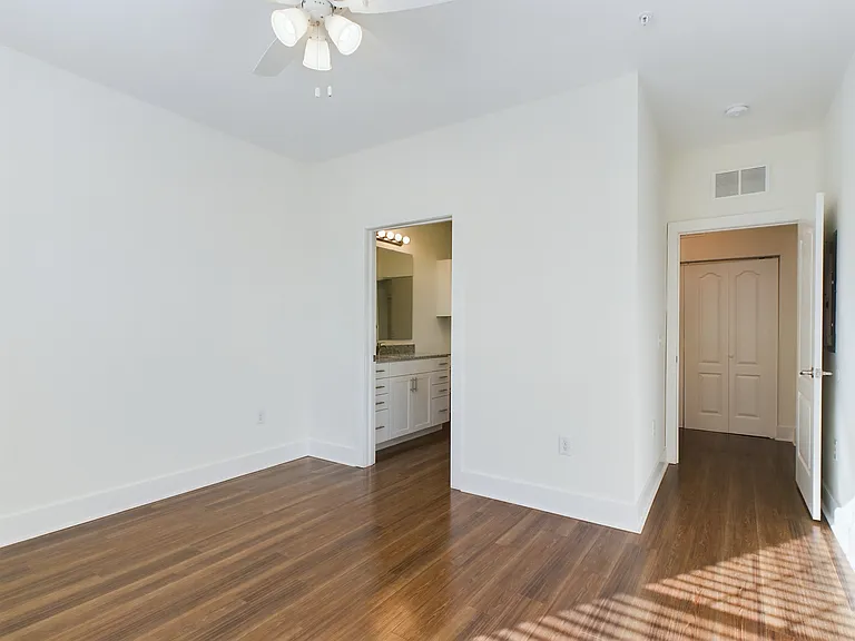470 Arsdale Ave #29-103 — Photo 4