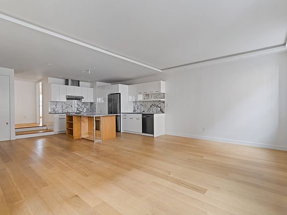 5th image of 255 W 18th St APT 2