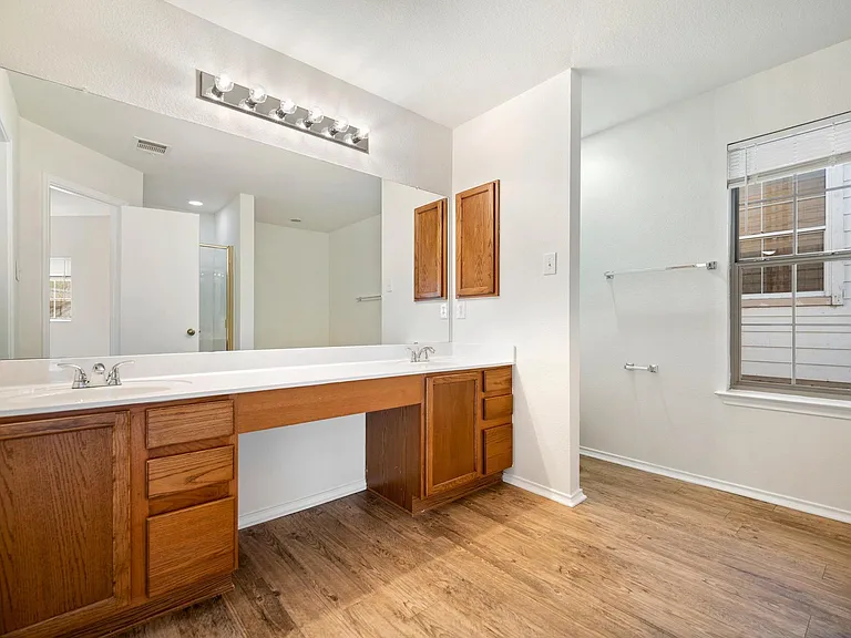11112 Chatam Berry Ln — Photo 18