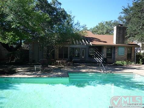 4th image of 12446 Starcrest Dr