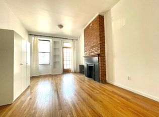 118 Huron St #2LL, Brooklyn, NY 11222
