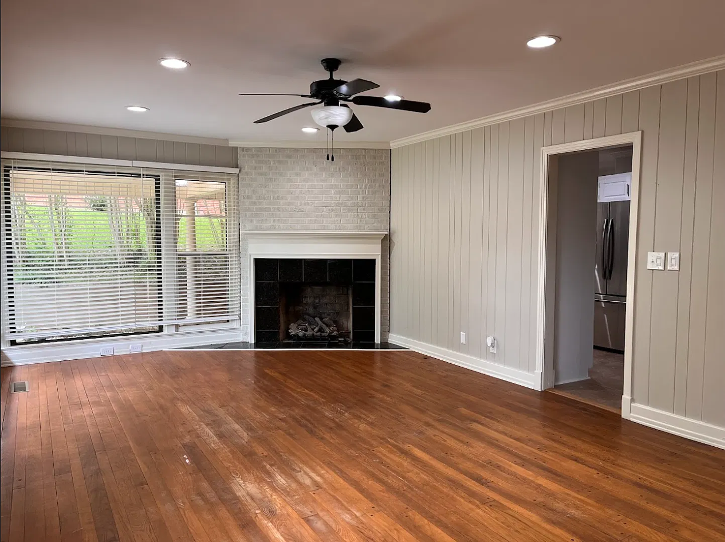 Well-Maintained 3-Bedroom Rental Home — Photo 3