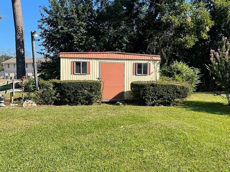 125 Wingfield Ct — Photo 13