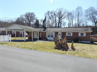 118 Meadowbrook Dr, Erwin, TN 37650