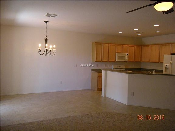 5th image of 7632 Widewing Dr