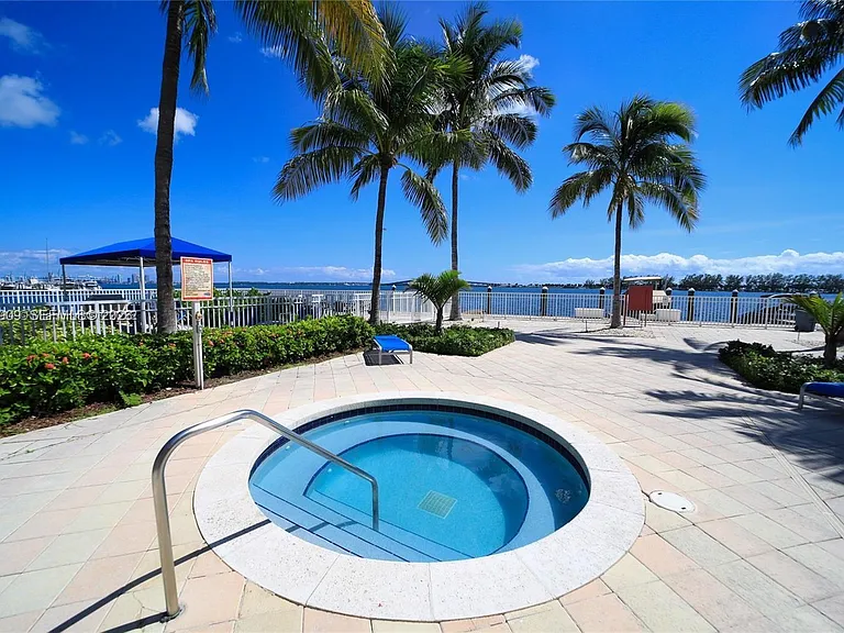 2101 Brickell Ave #410 — Photo 20