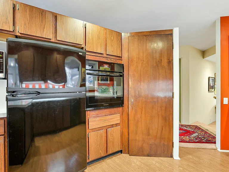 162 Denison Dr — Photo 14