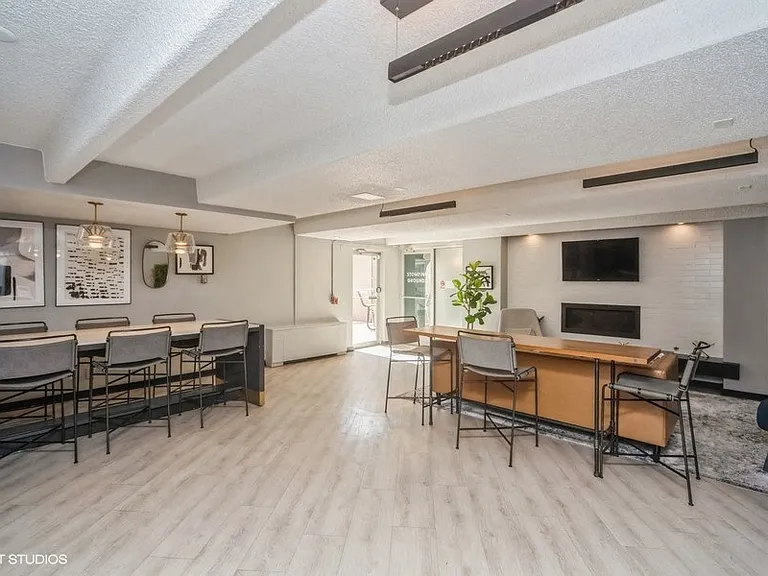 Common area community spaces to relax and enjoy