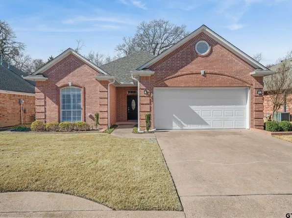 5608 Hollybrook Dr, Tyler, TX 75703