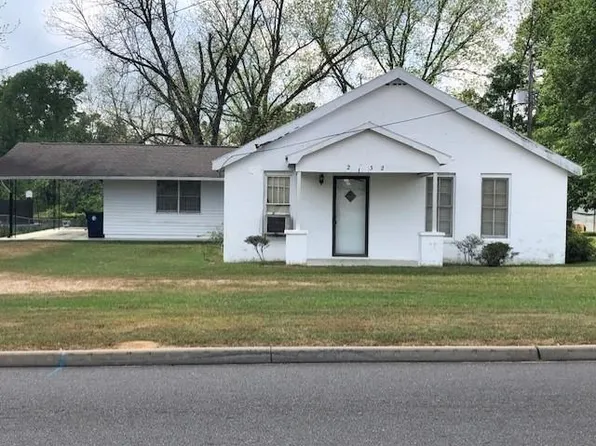 2932 Jordon Ave, Cowarts, AL 36321