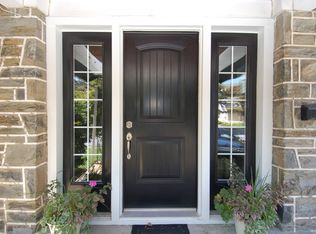 124 Sycamore Rd, Havertown, PA 19083