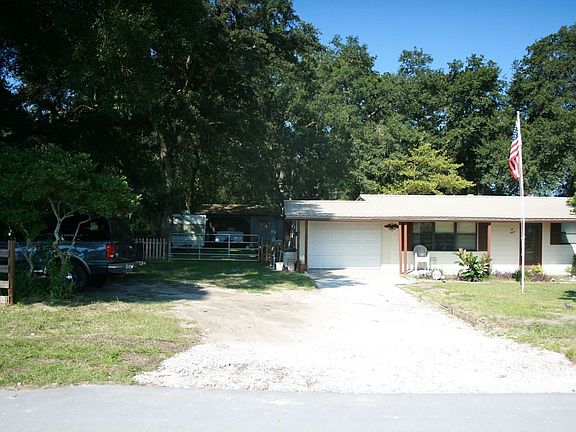 2nd image of 212 N Oakwood Ave