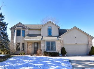 2506 Whitetail Run Ct, Ann Arbor, MI 48105