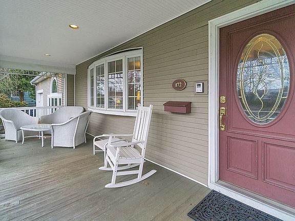 Covered Front Porch