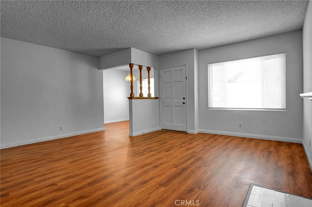 3 bed, 1796 sqft, $4,800 — Photo 4