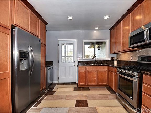5th image of 17434 Hibiscus St