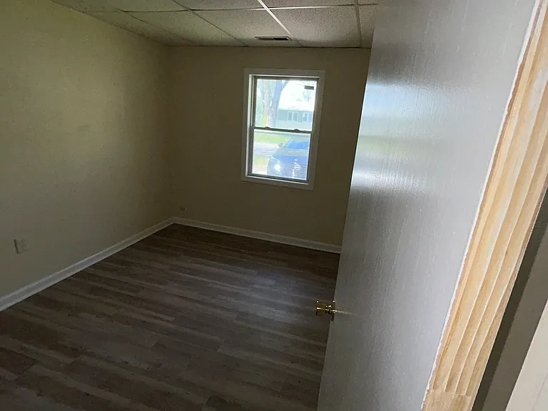 13 W Adams Dr — Photo 9