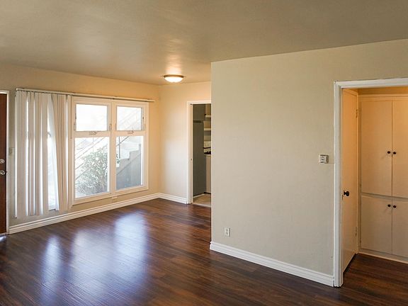 5th image of 4958 Del Monte Ave