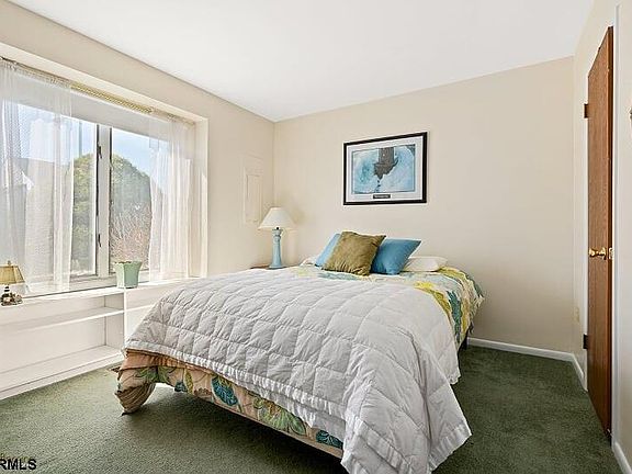 3rd image of 125 E North Station Ave APT 6