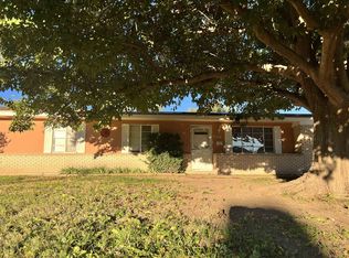 46 Ridgecrest Dr, Roswell, NM 88203