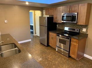 52 Bonnyview St, Springfield, MA 01109