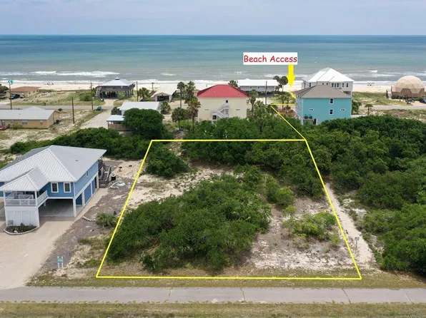 1032 W Gulf Beach Dr, Eastpoint, FL 32328