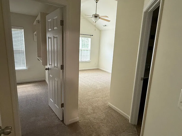 13138 Erwin Rd — Photo 7