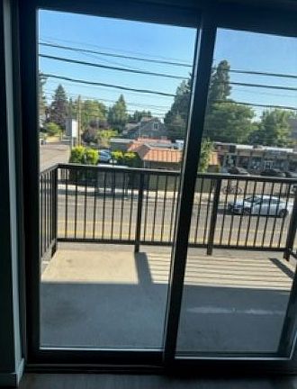 5th image of 1803-1847 N Lombard St #1823-B