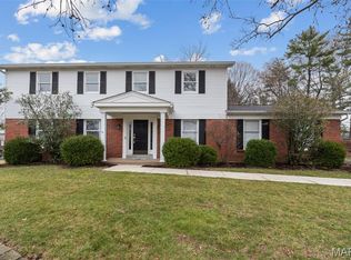 442 Royalwood Dr, Saint Louis, MO 63141