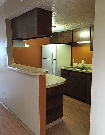 4th image of 2501 N Villaway Ave