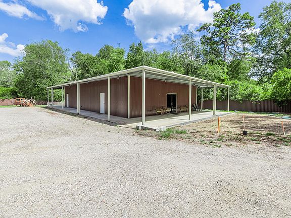 4th image of 2508 Highway 69