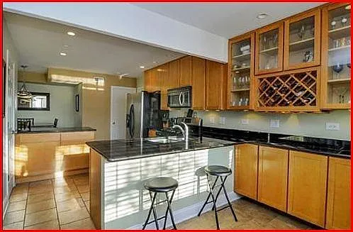 2 bed, 1.5 bath, 1455 sqft, $2,200 — Photo 4