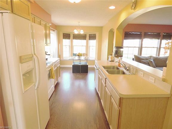 5th image of 1393 N Oralee Ln