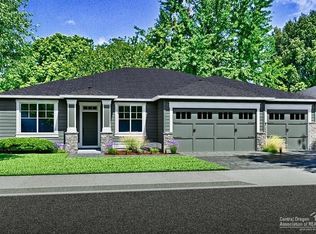 3132 NW Hidden Ridge Dr, Bend, OR 97703