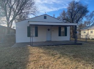 1121 Missouri St, Waynoka, OK 73860