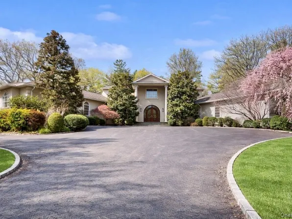 406 Duck Pond, Locust Valley, NY 11560