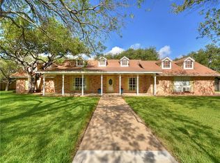 2804 Live Oak St, Round Rock, TX 78681