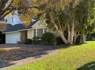15250 Sutton St, Sherman Oaks, CA 91403