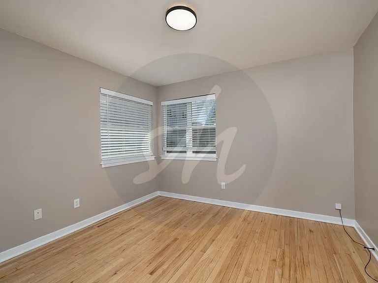 1827 W Kiowa St — Photo 10