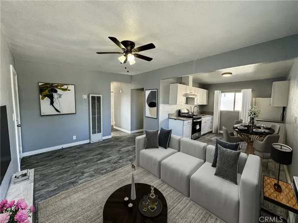 120 W 73rd St APT 4, Los Angeles, CA 90003