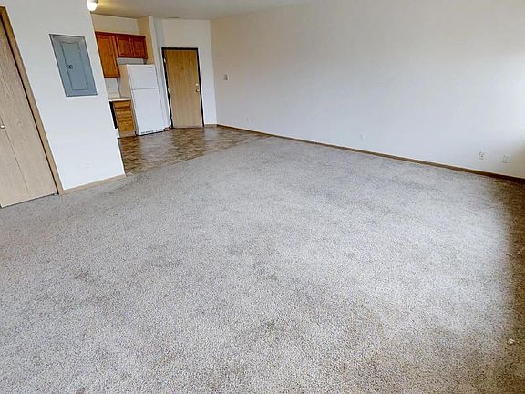 5th image of 2615 Aspen Rd Unit 6