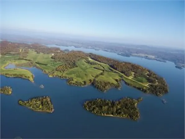 306 E Shore Dr, Rockwood, TN 37854