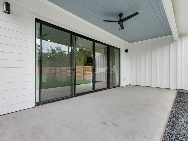 7512 Delafield Ln #A — Photo 14