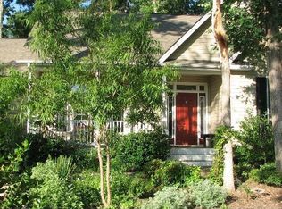 27 Fleetwood Dr, Palmyra, VA 22963