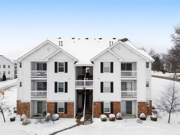 16538 Victoria Crossing Dr Unit L, Grover, MO 63040