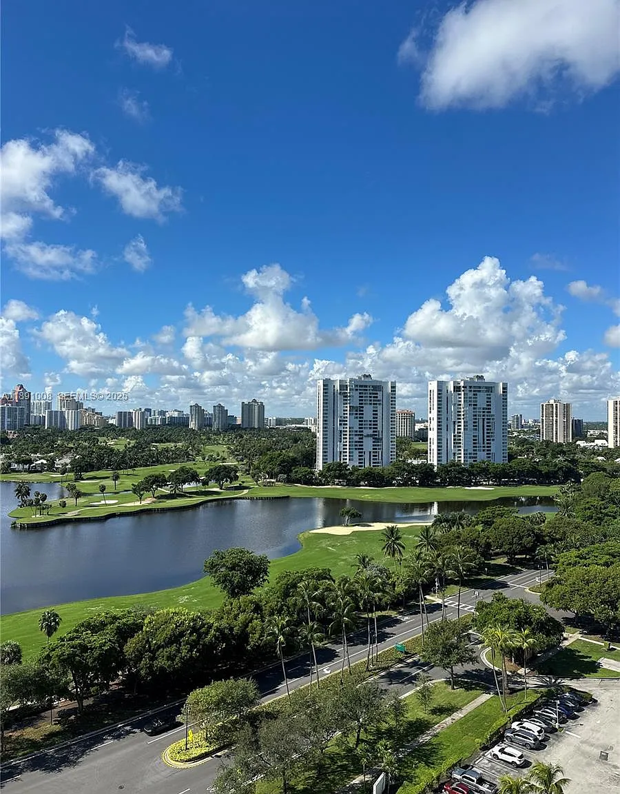 2 bed, 1143 sqft, $3,200 — Photo 4