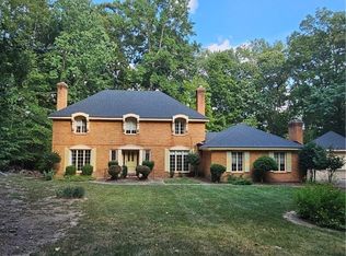 110 Pinepoint Rd, Williamsburg, VA 23185