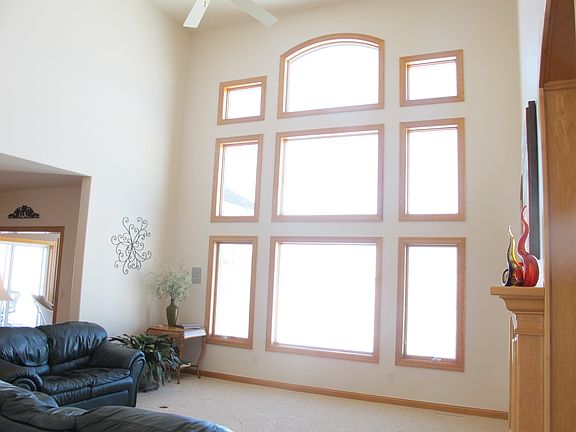 Great Room overlooking golf course