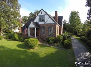 17 Cedar Ave, Cheraw, SC 29520