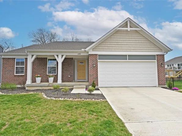 1482 Catford Ct, Fairborn, OH 45324